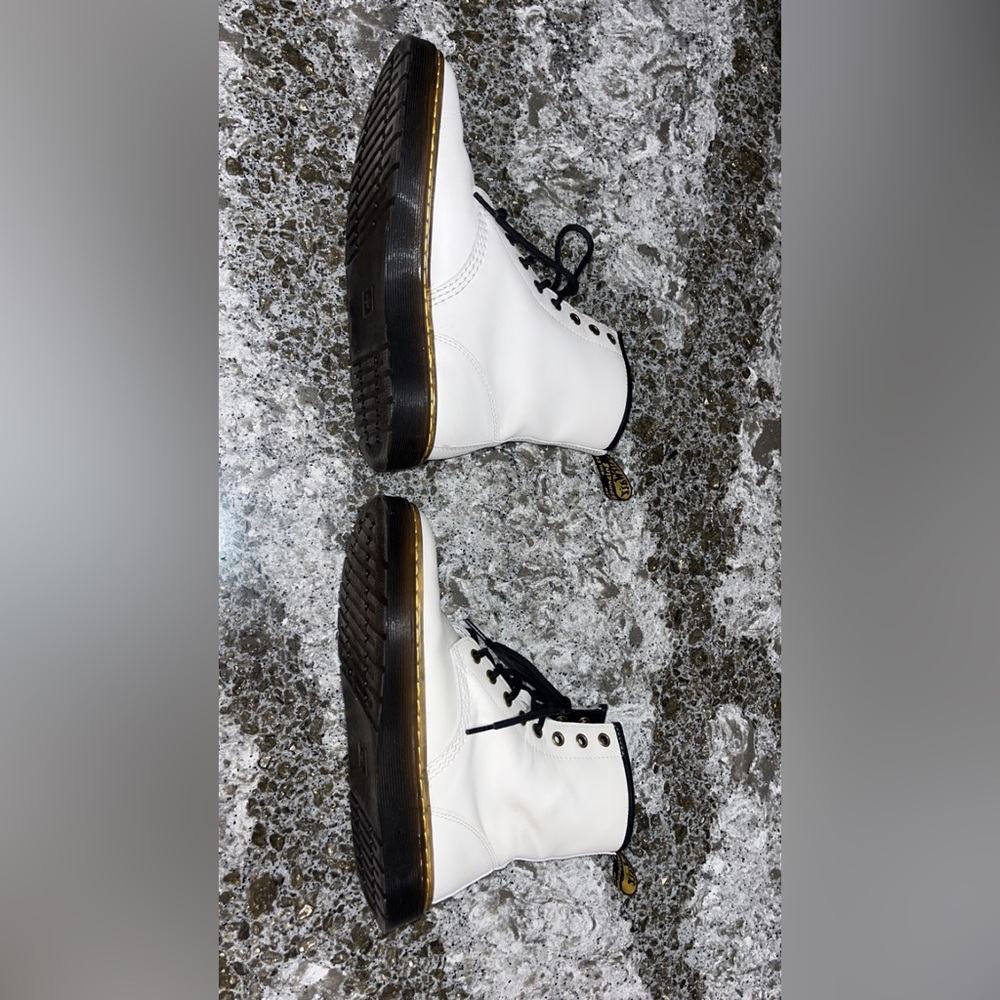 White doc Martin combat boots. - Picture 4 of 5